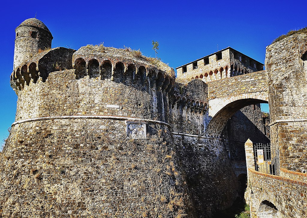 fortezza_castle_2