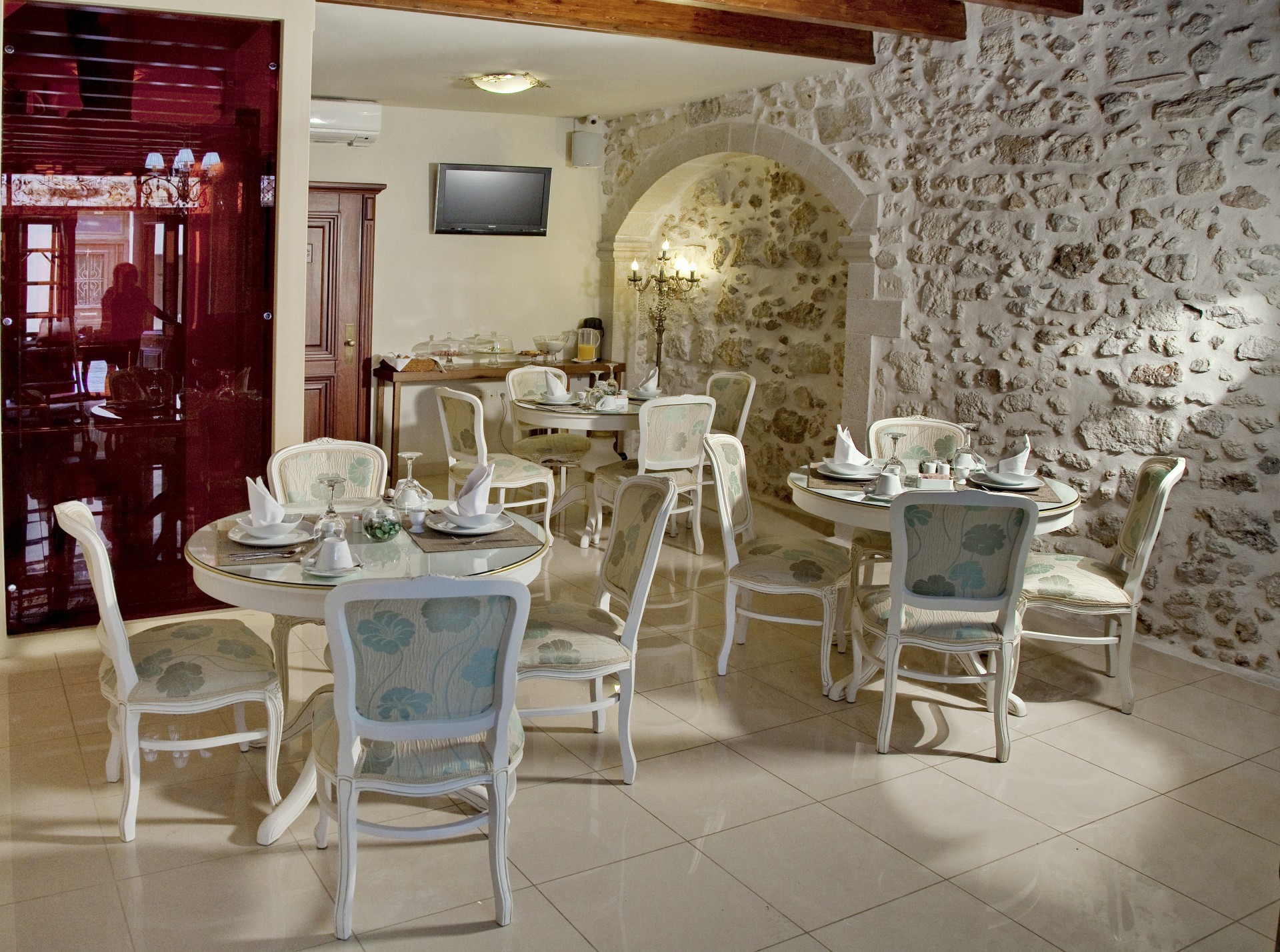 image of indoor dining room antica dimora suties crete greece_high
