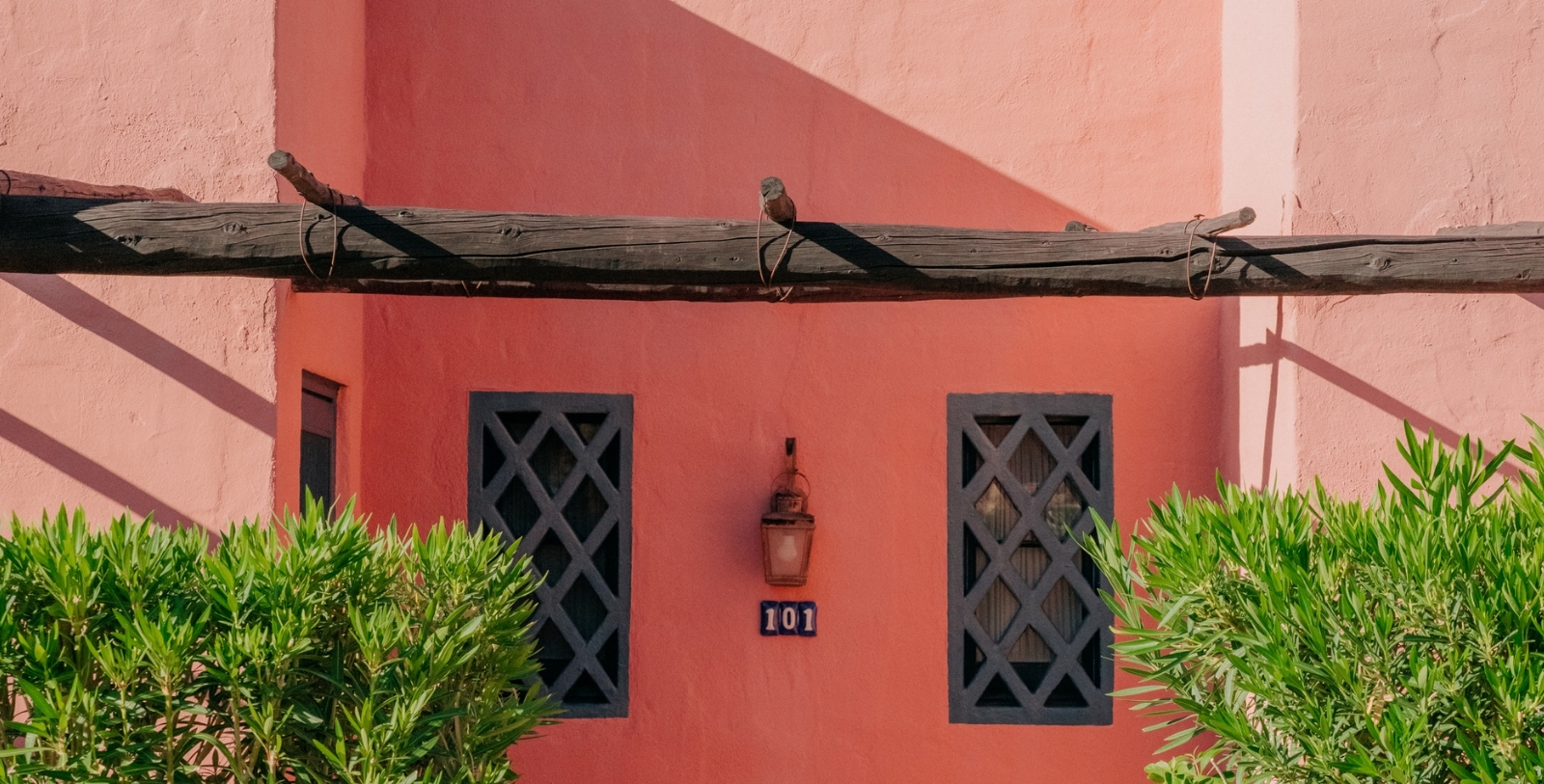 1600x813_arizona_inn_mh_7