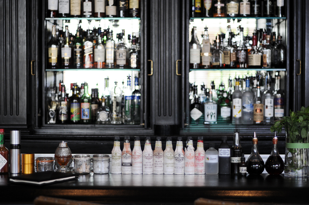 image of bar capital hotel in little rock arkansas_high
