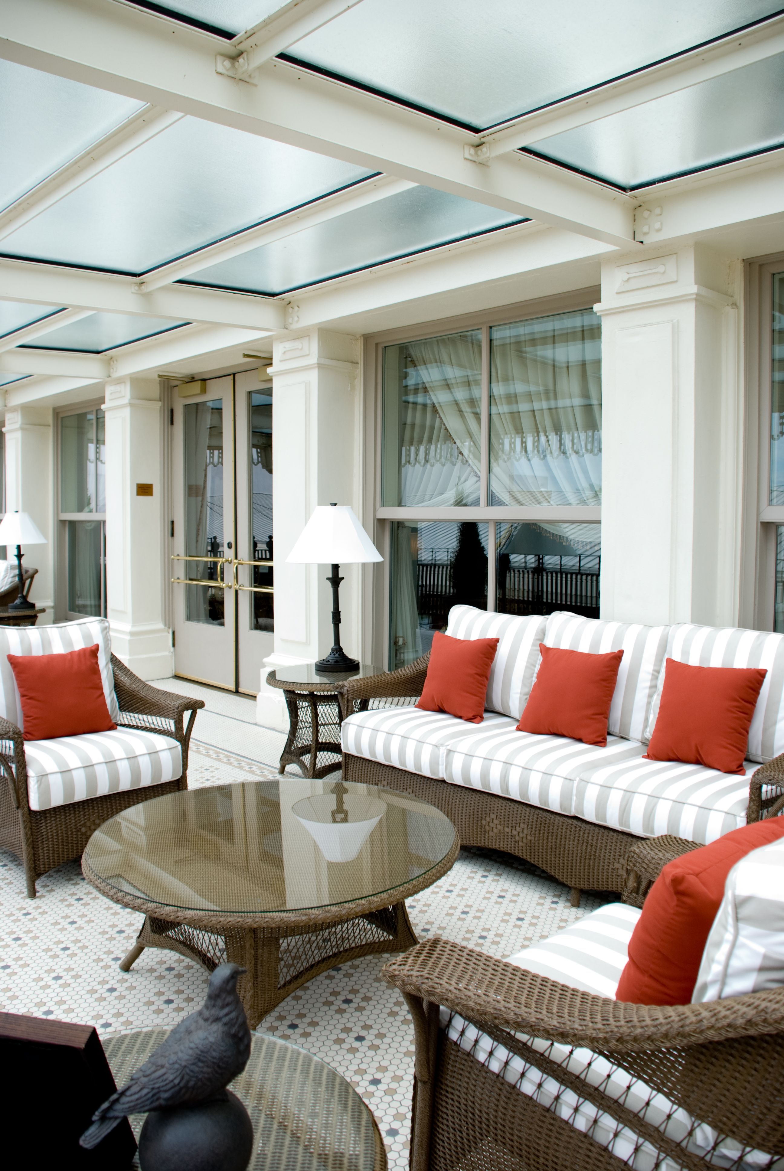 image of lobby capital hotel in little rock arkansas_high