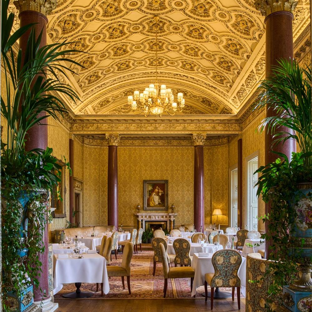 a room with tables and chairs