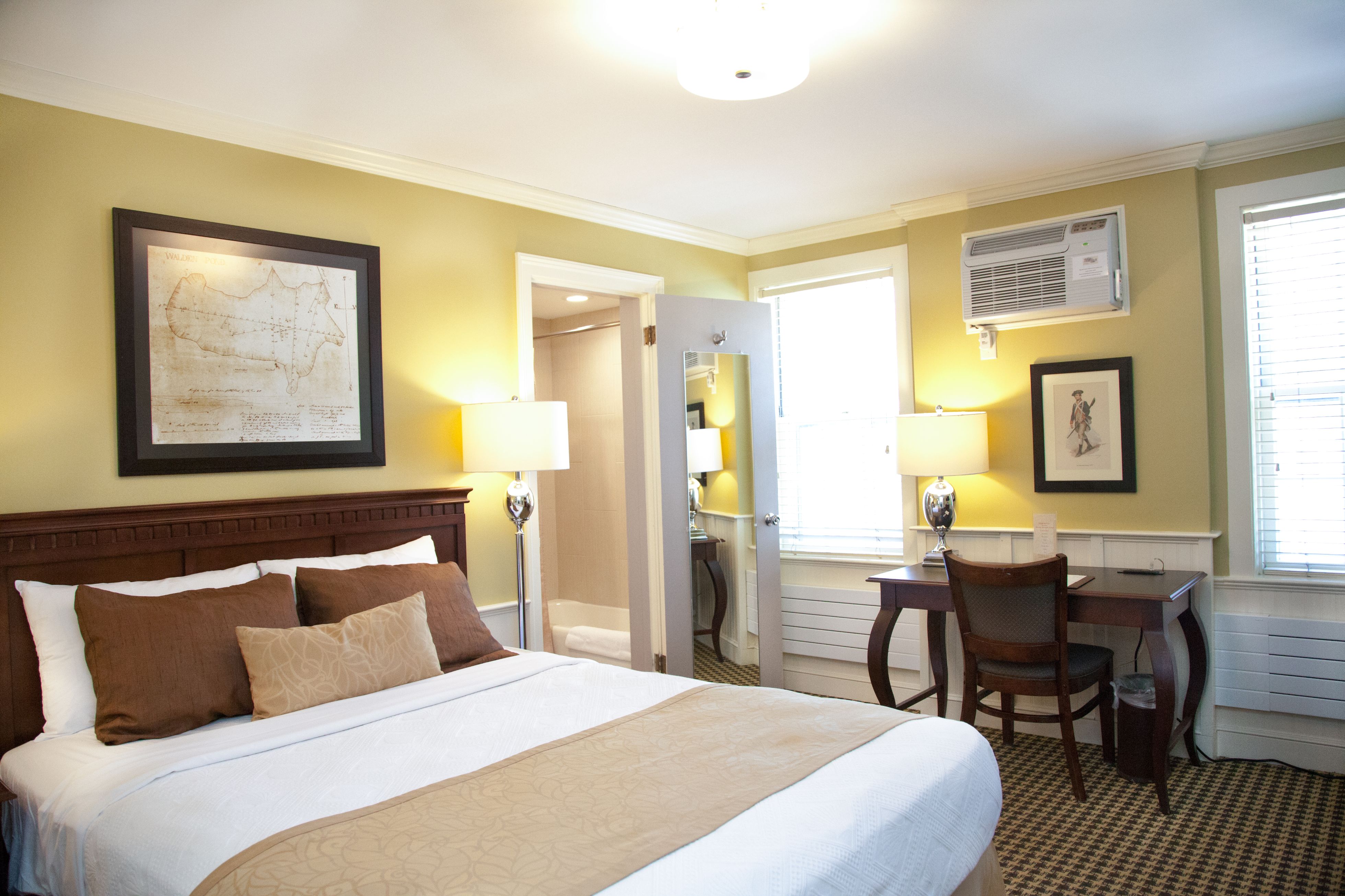 image of prescott suite guestroom concords colonial inn in concord massachusetts_high
