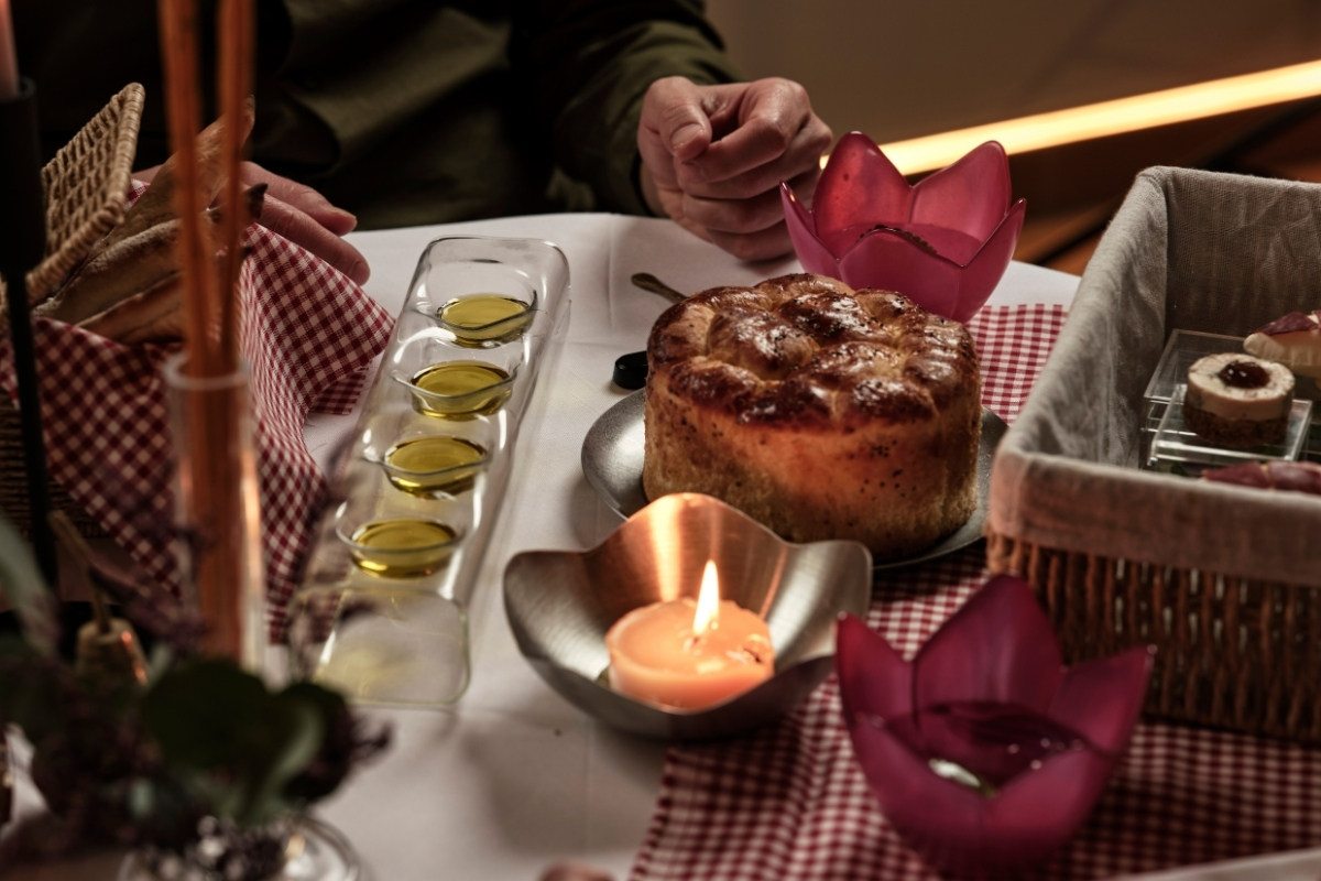 1200x800_domus_blanc_gallery_dining_10_high 69d9058542ddc