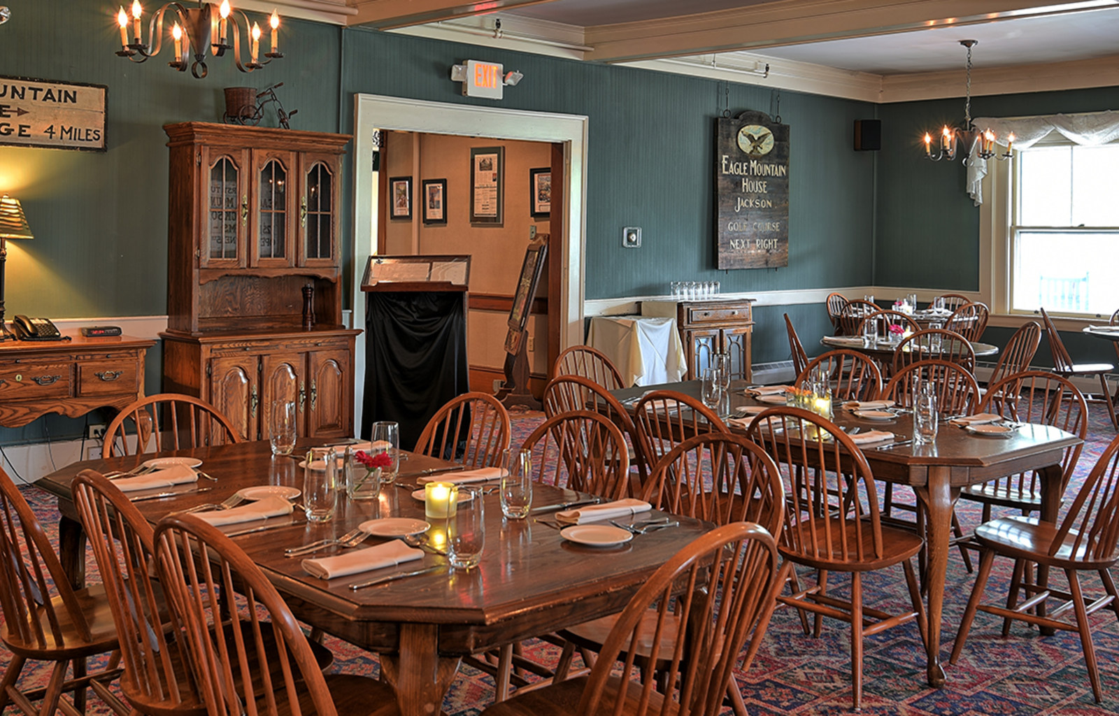 a room with tables and chairs