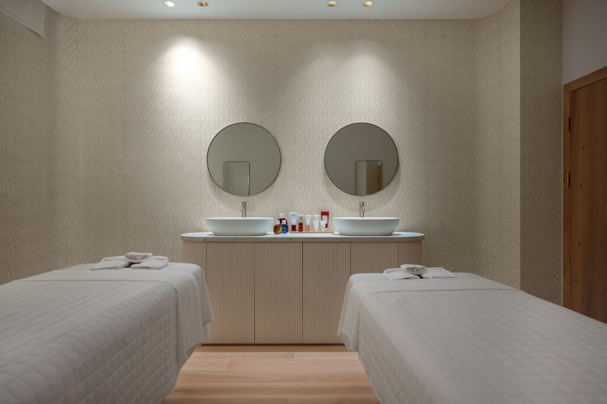 two beds in a room