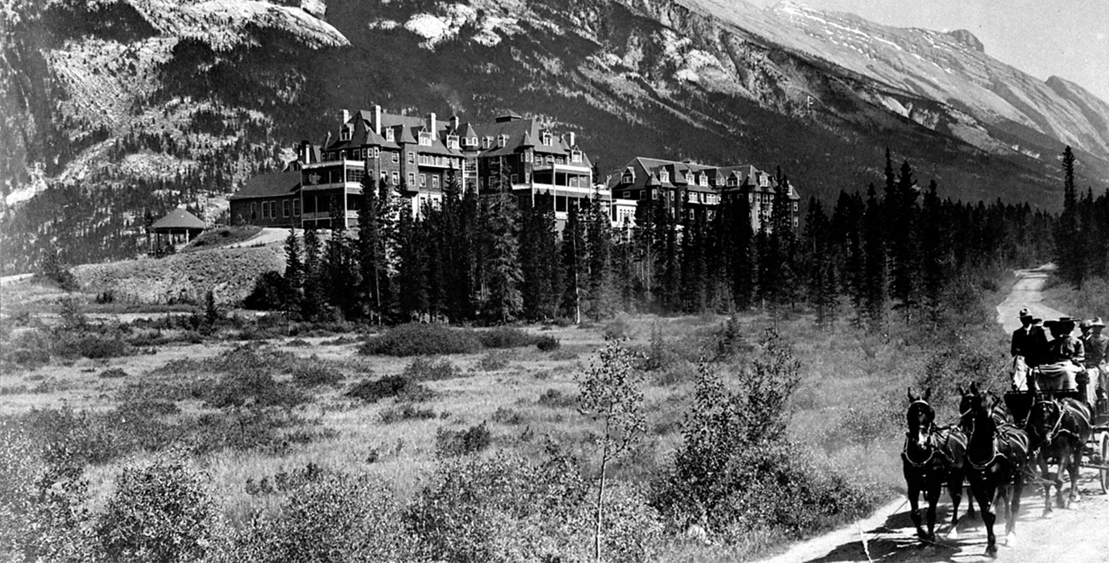 a large building in the mountains