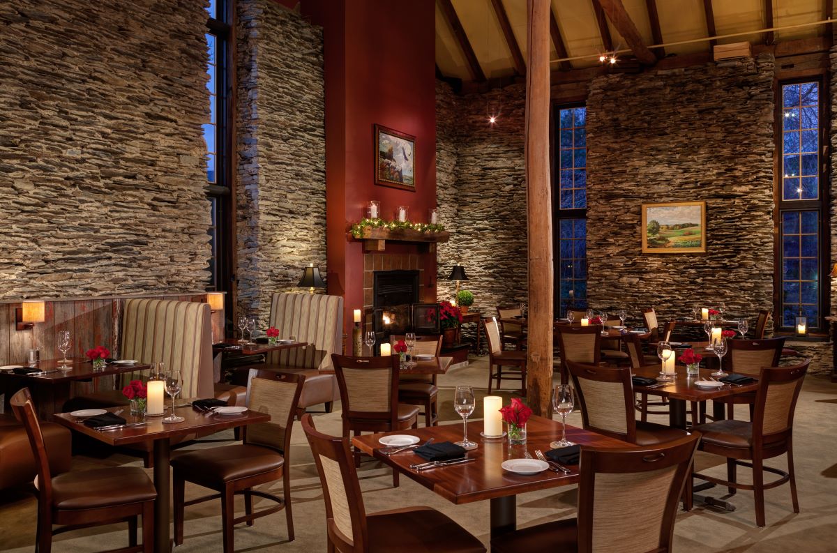 image_of_indoor_dining_area_glasbern_in_fogelsville_pennsylvania_high 64b5946e60739 1