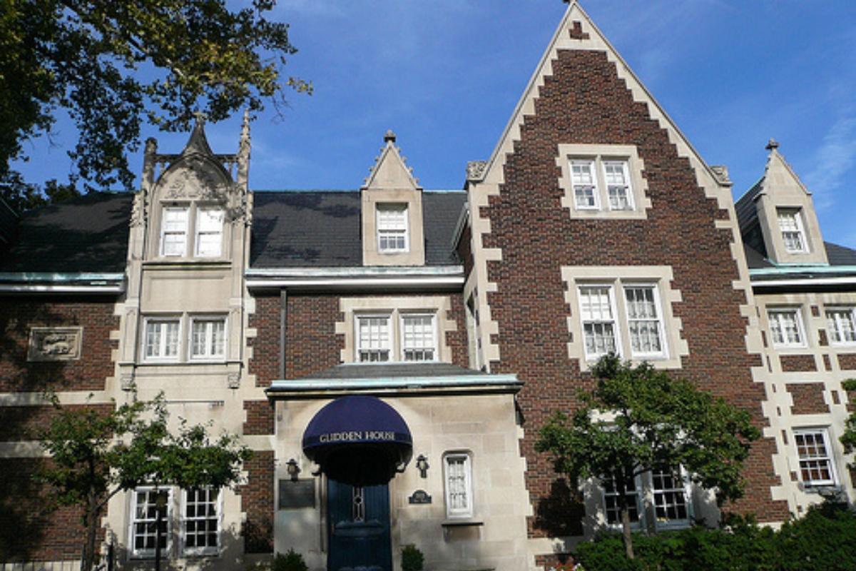 close_exterior_high 67a5379c049f5