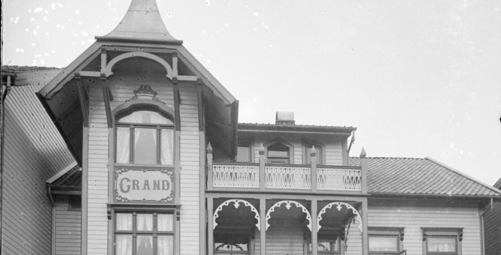 a building with a balcony