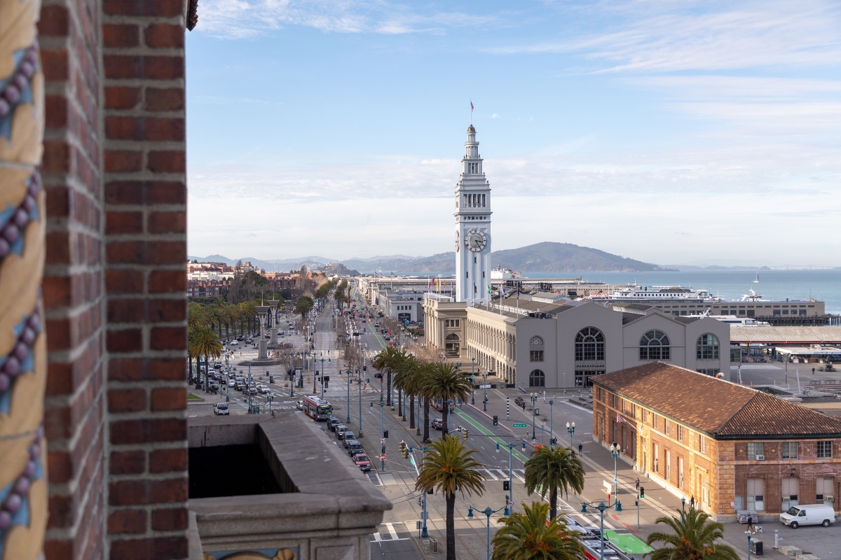 1200_x_800_harbor_court_hotel_gallery_view_high 69712c836f1e6