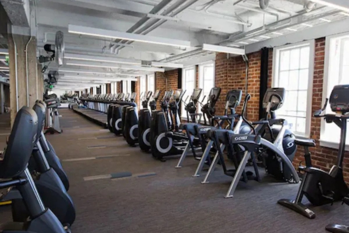 1200_x_800_harbor_court_hotel_gallery_ymca_2_high 69712b78ad385