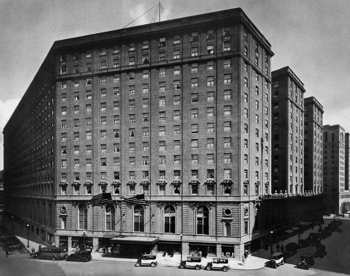 a large building with many windows