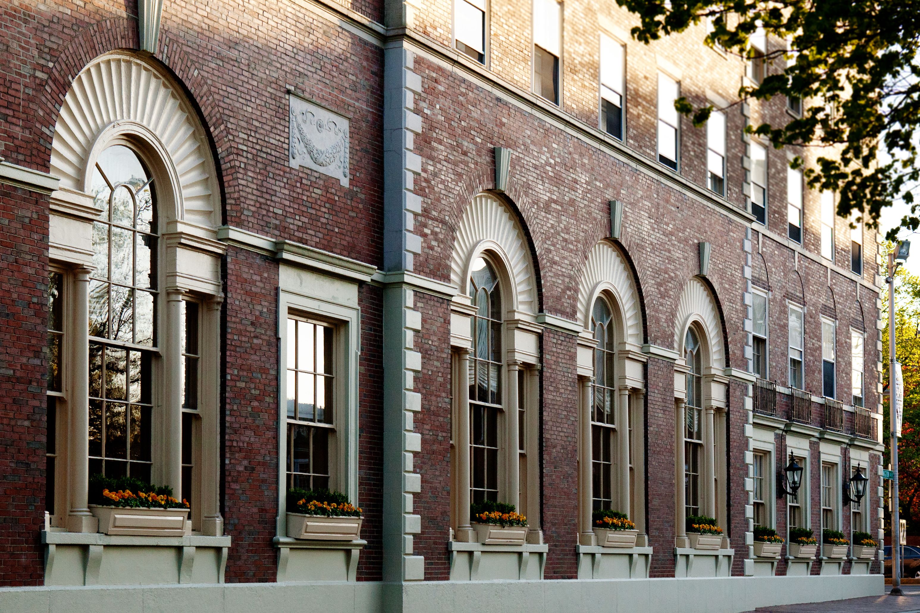a building with many windows