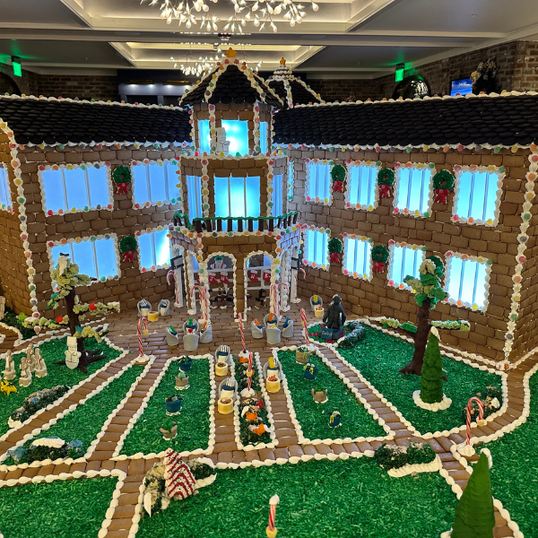 a gingerbread house made of gingerbread cookies