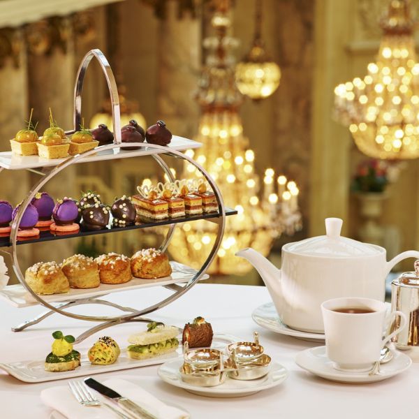 a tea set with a teapot and teacups