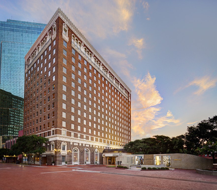 a large building with many windows