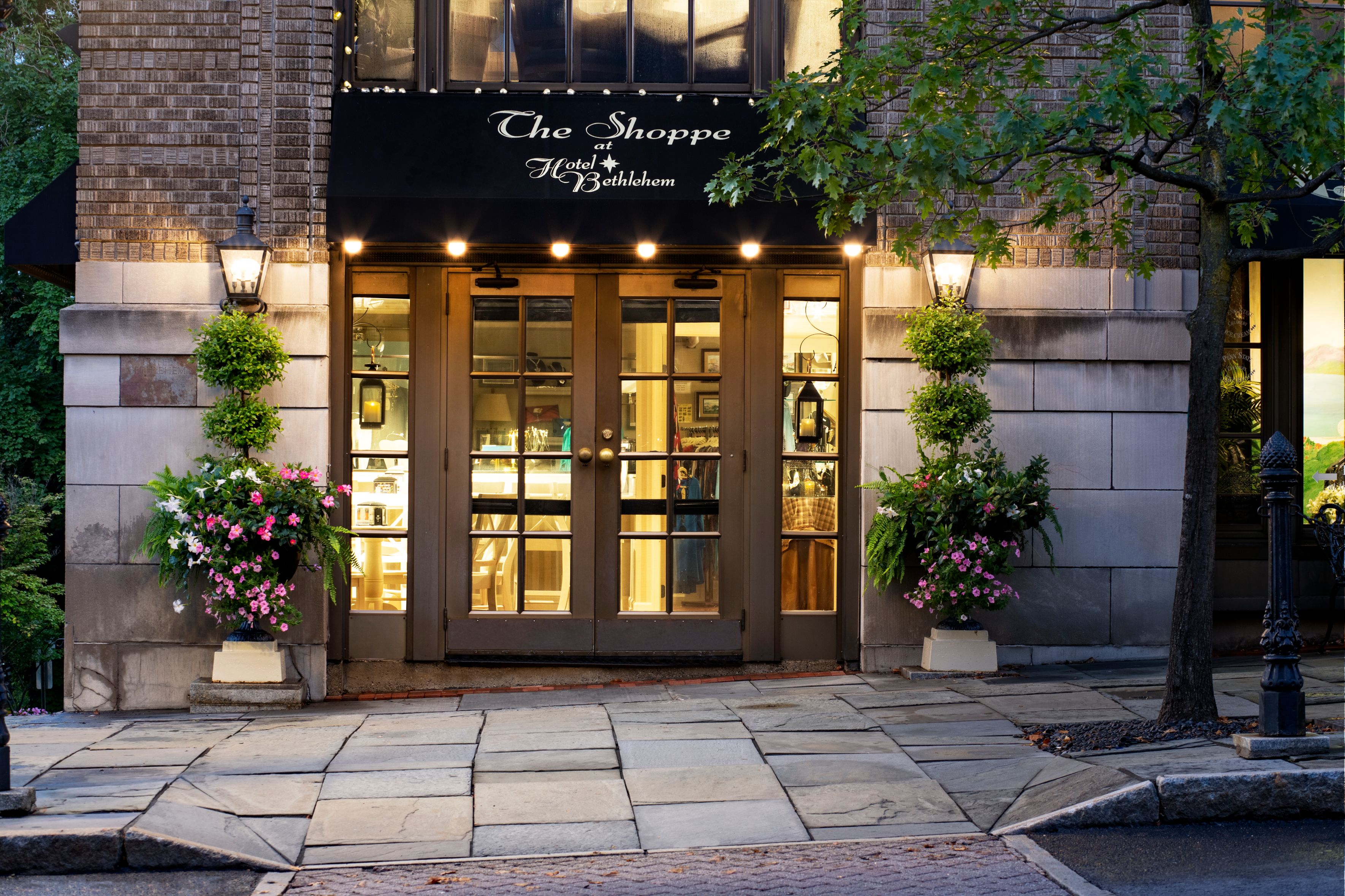 a store front with glass doors
