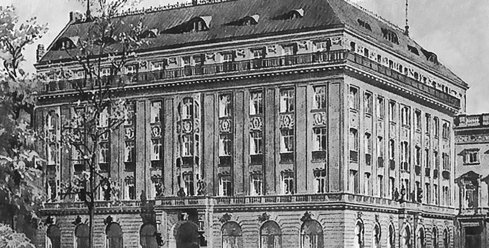 a building with many windows