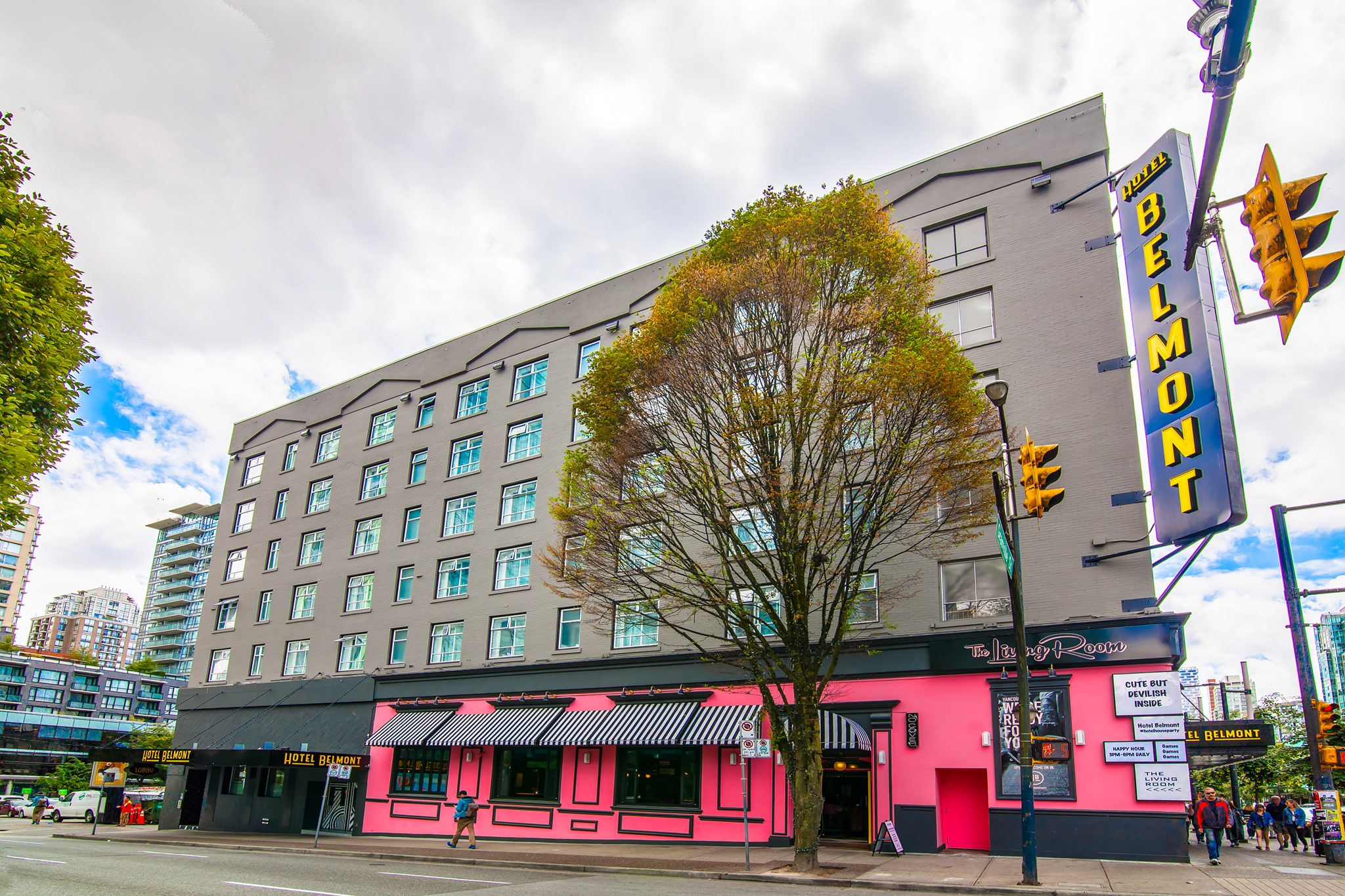 hotel_belmont_exterior_3_high 623ddaffb7944