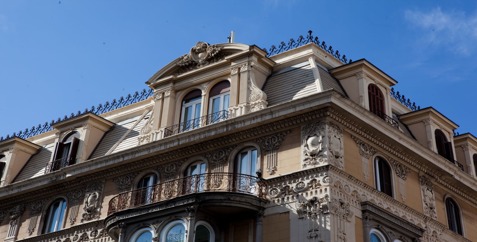 a building with a balcony