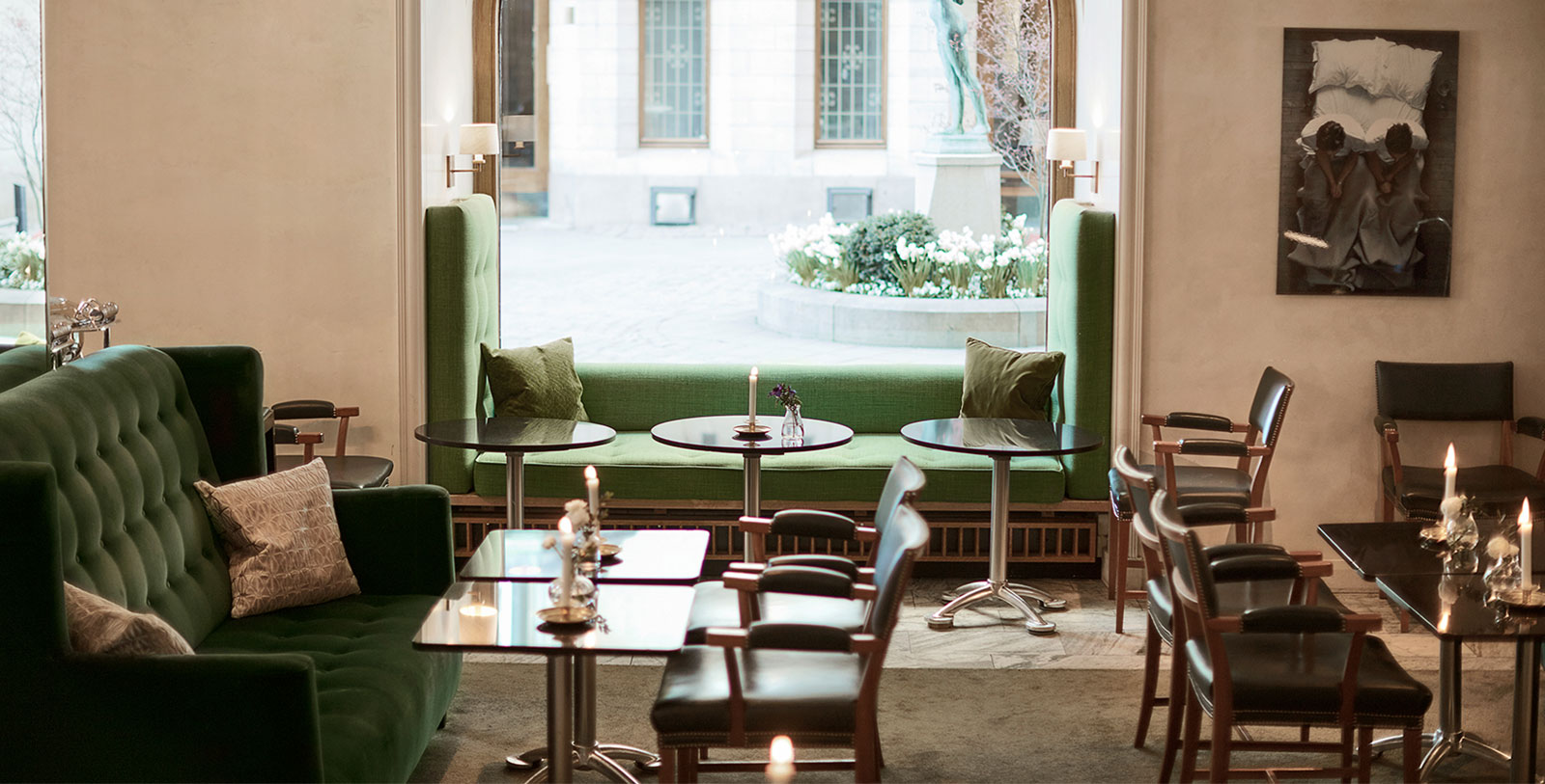 a room with tables and chairs