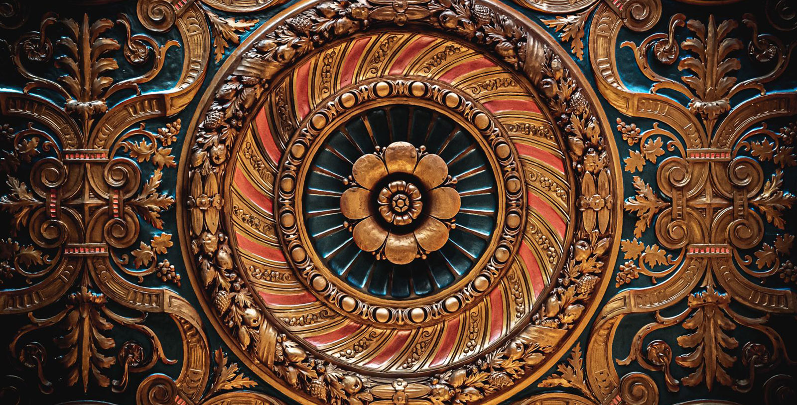 a close up of a decorative wall