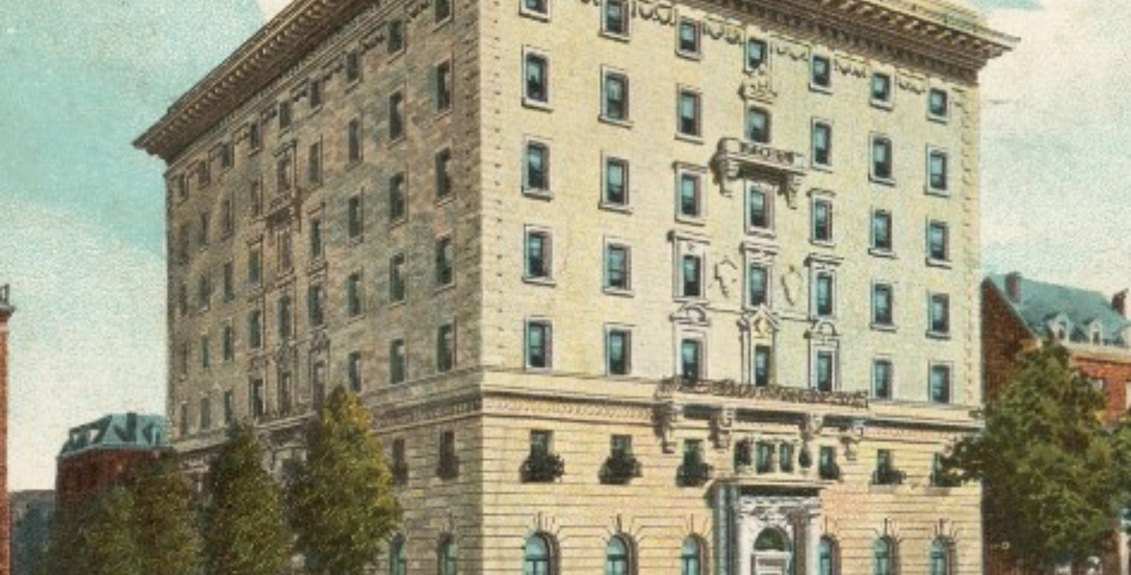 a large building with many windows