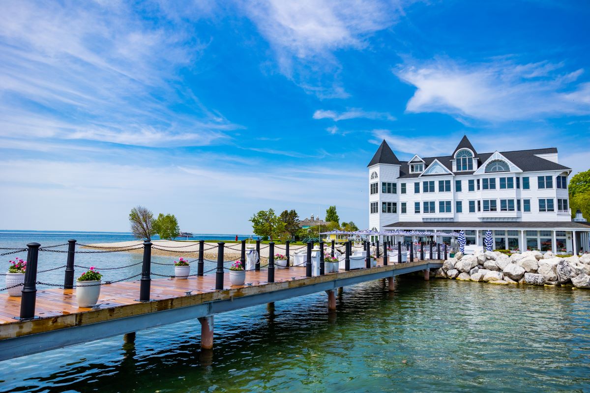 exterior_ _dock_ _suze_oostendorp_high 64dbc9195e435