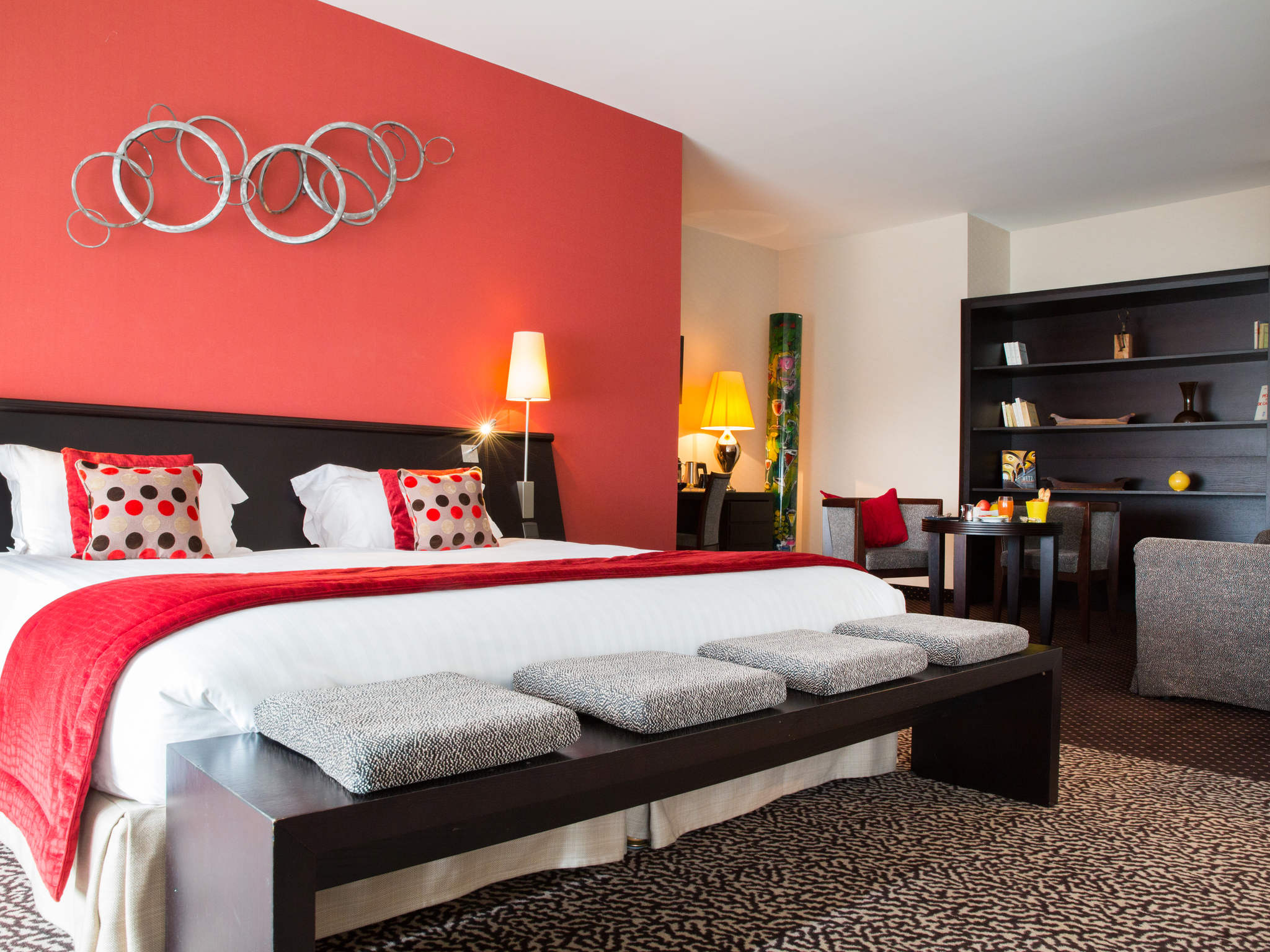 a room with a bed and a table