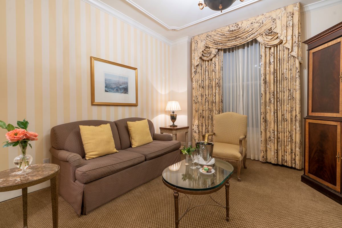 a living room with a couch and a coffee table