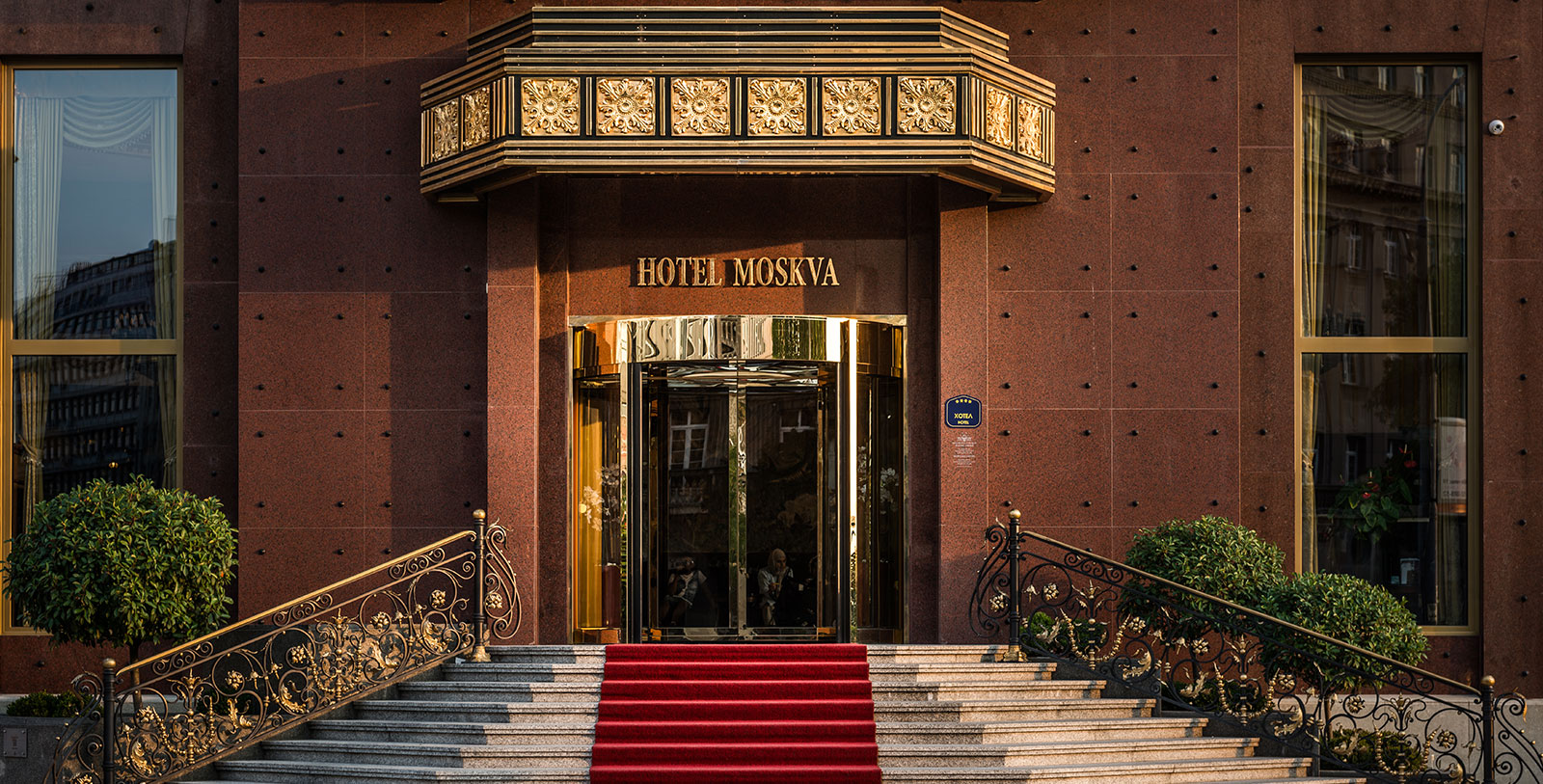 a red carpet on a building
