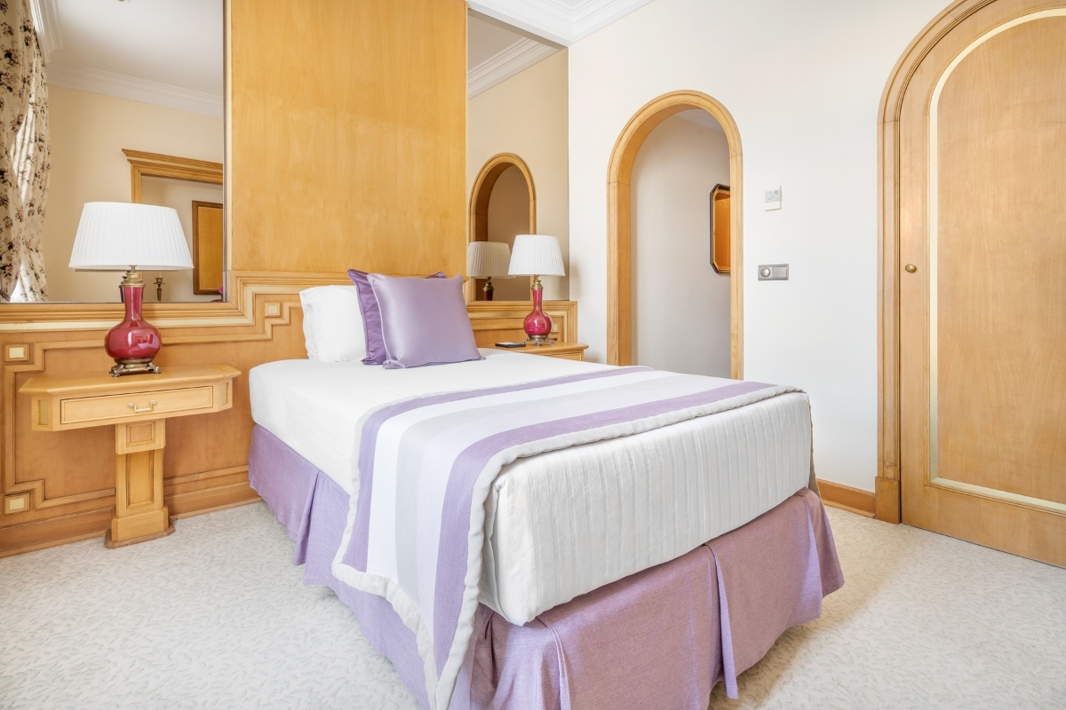 1200x800_hotel_palacio_do_estoril_accommodations_single_corporate_room_high 69f4ca53bdd11