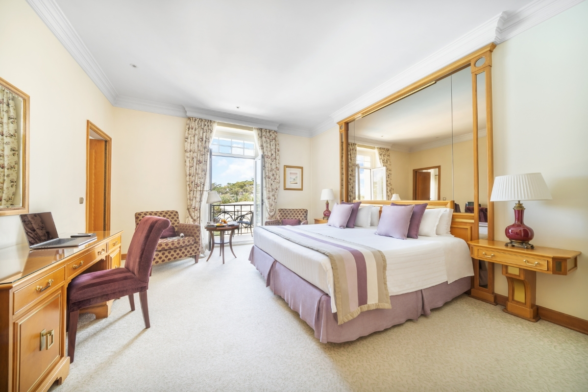 1200x800_hotel_palacio_do_estoril_accommodations_superior_room_high 69f4c9f846d49