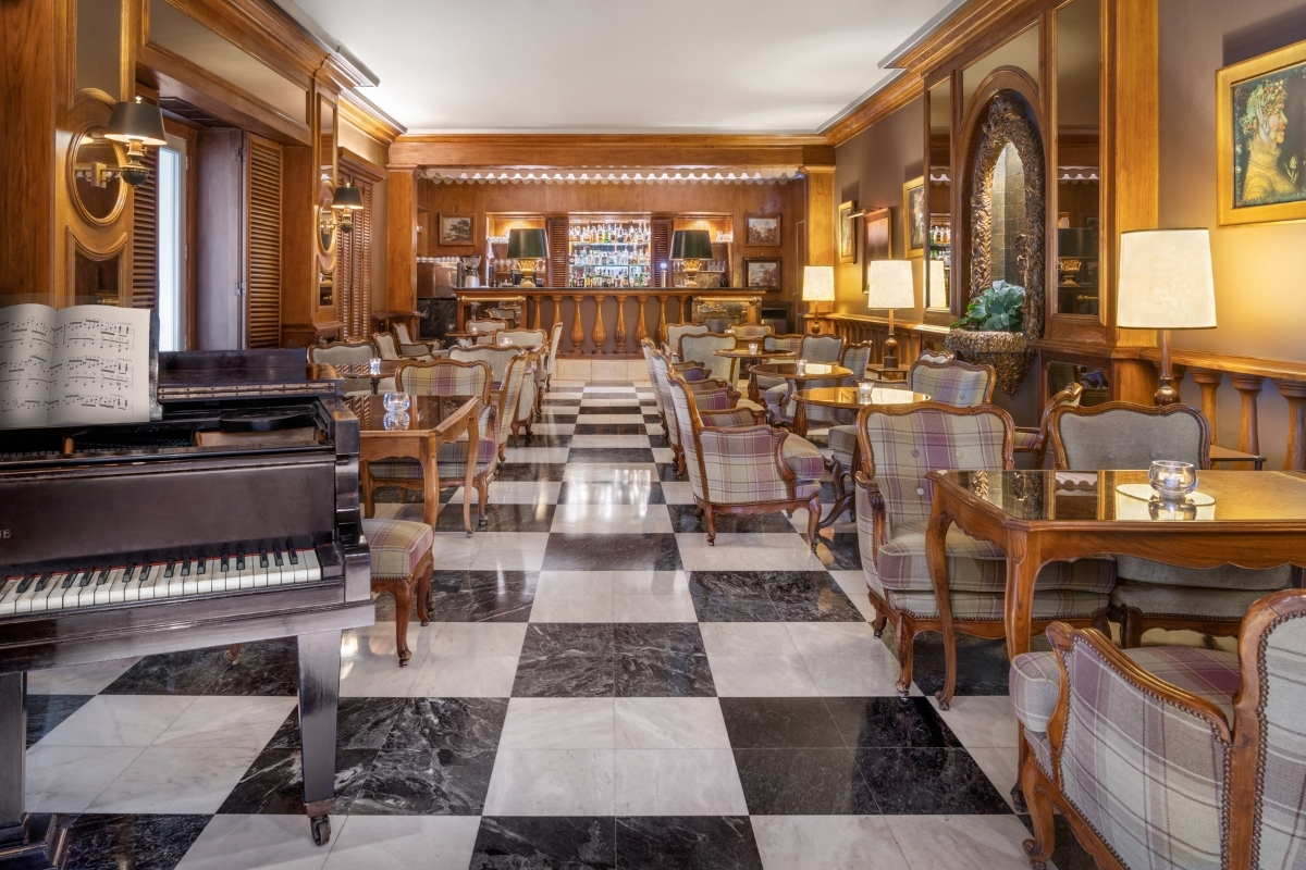 1200x800_hotel_palacio_do_estoril_dining_bar_estorial_high 69f5111207880