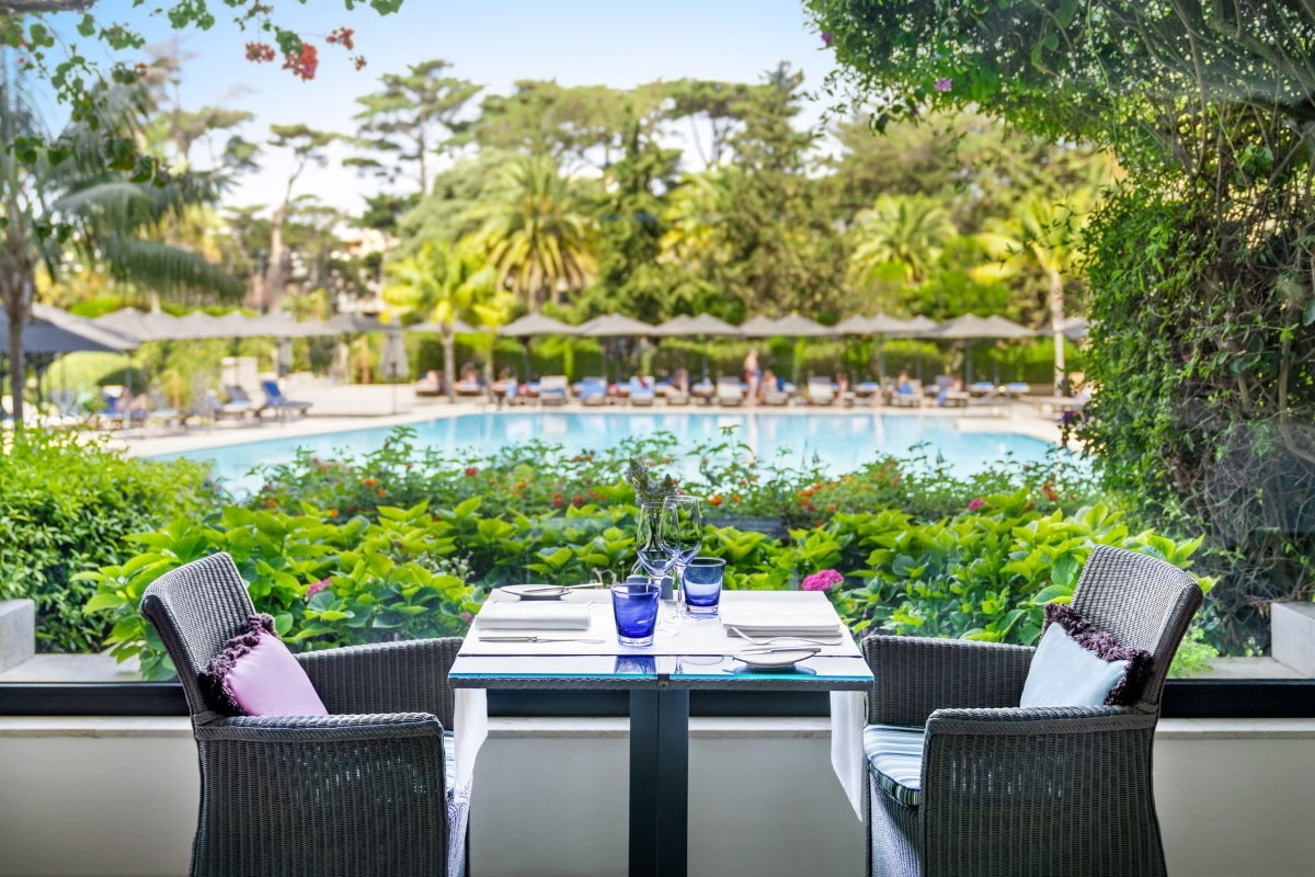1200x800_hotel_palacio_do_estoril_dining_bougainvillea_terrace_4_high 69f5106a4d7ad