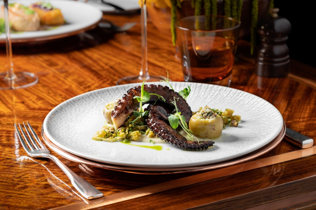 1200x800_hotel_palacio_do_estoril_dining_grill_four_seasons_3_high 69f50fe600c68