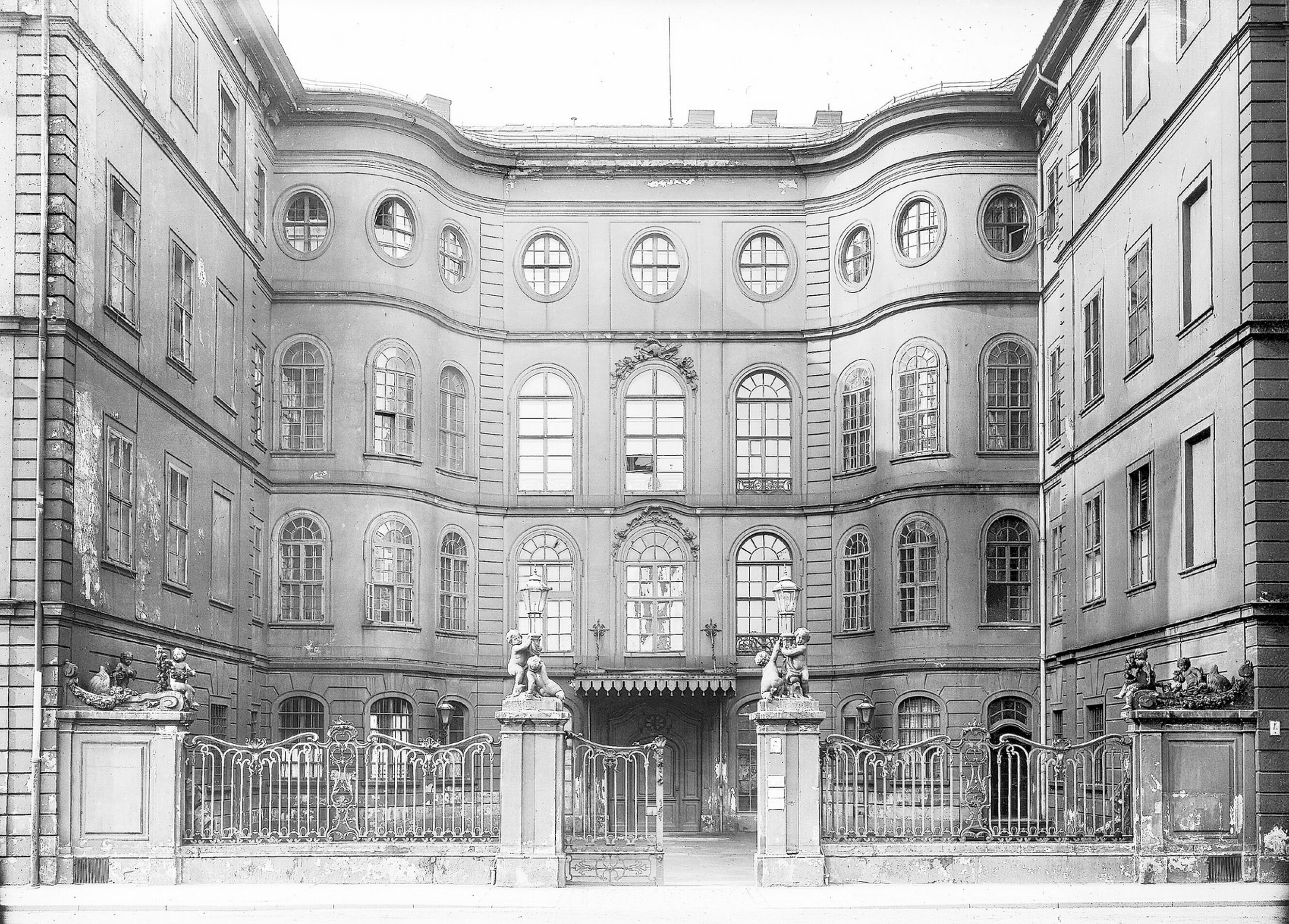 a building with many windows