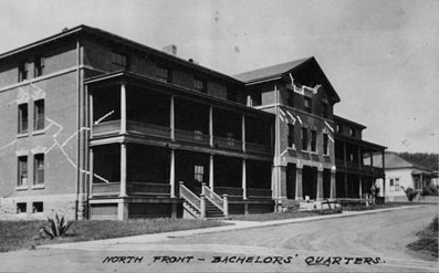 historical_image_of_exterior_as_pershing_hall_from_the_northern_front_inn_at_the_presidio_historic_hotels_of_america_in_san_francisco_california