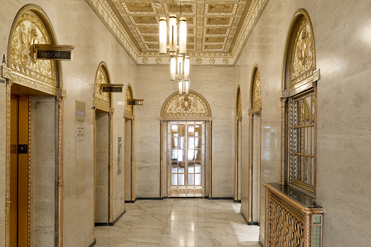 1200x800_intercontinental_indianapolis_gallery_landmark_lobby_high 6970f5935190d