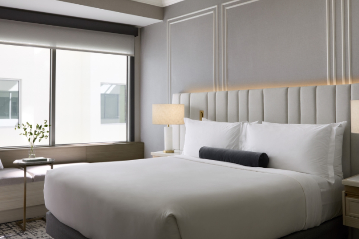 1200x800_intercontinental_indianapolis_gallery_penthouse_6_high 6970f1a102ed2