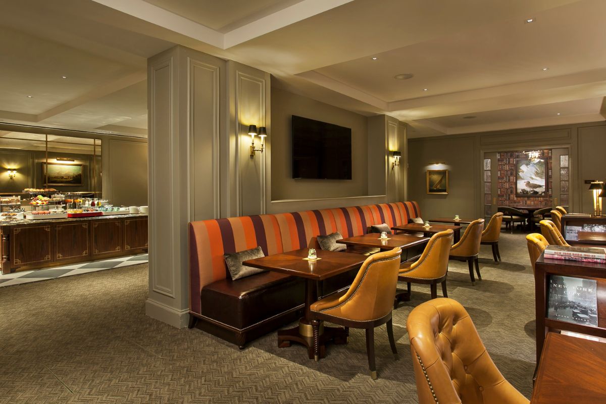 a room with tables and chairs
