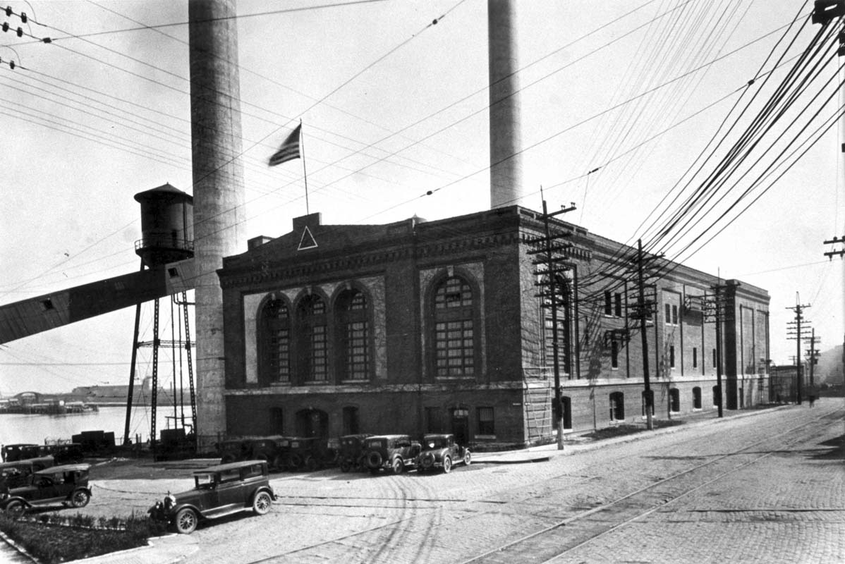 a building with cars parked on the side of it