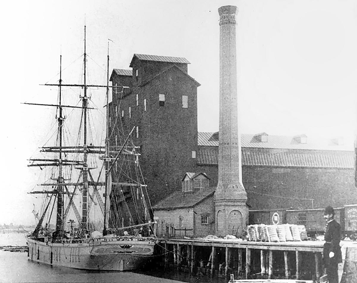 a ship docked at a dock