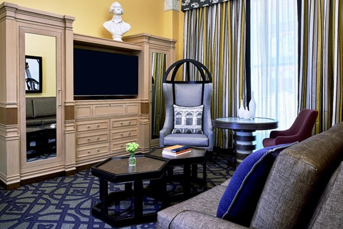 mediterranean suite living room2_1200x800_high 69a9ec43399a4