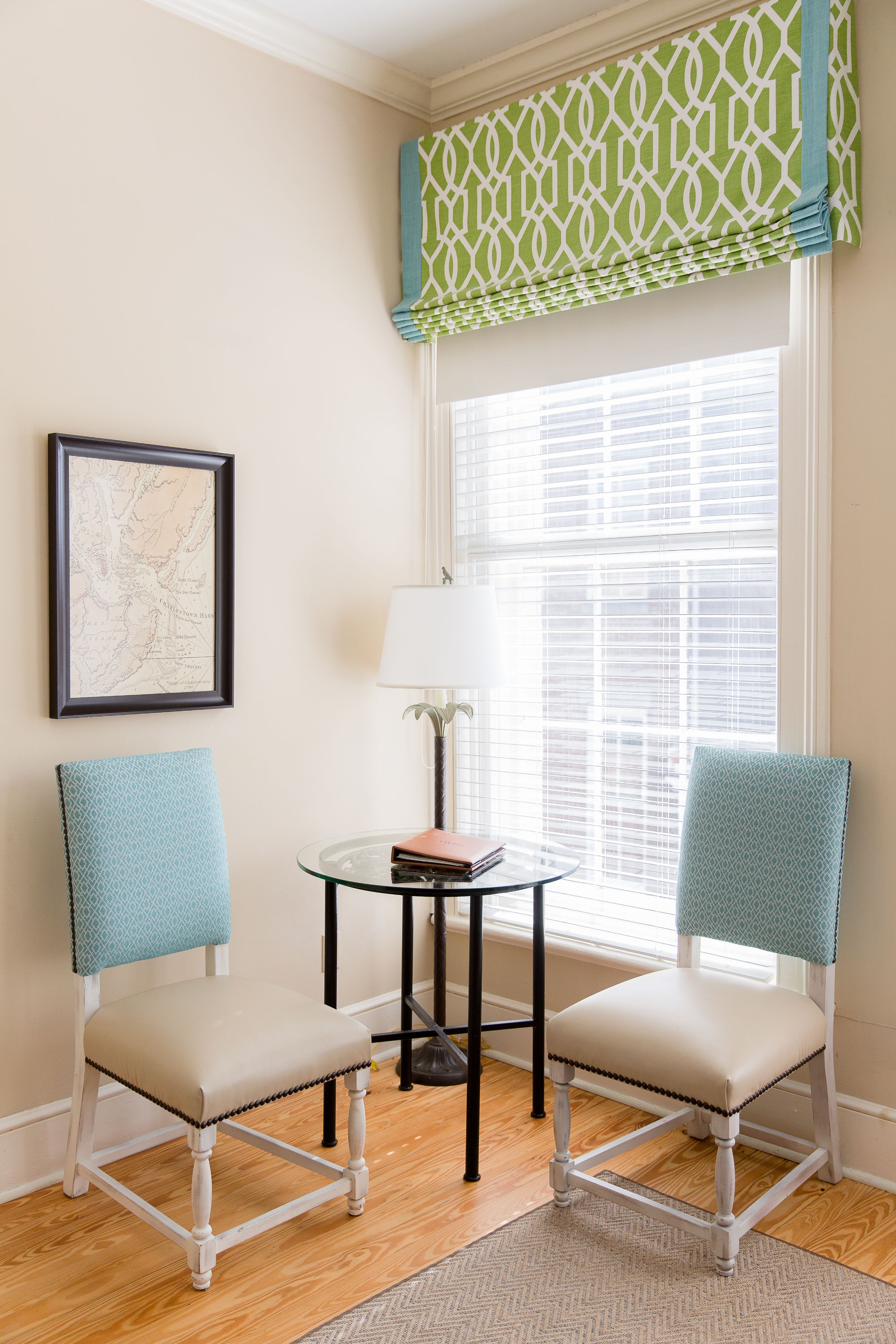 a room with a table and chairs