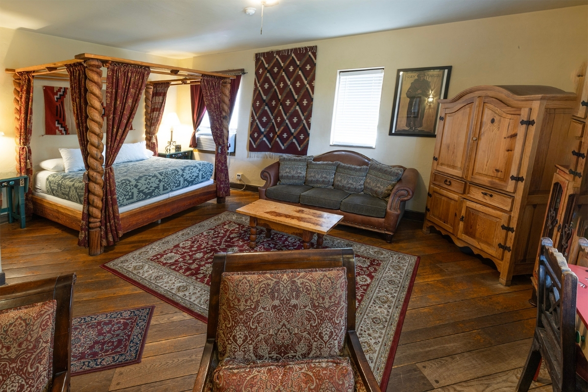 Image of Guestroom of La Posada, 1930, a Member of Historic Hotels of America in Winslow, Arizona.