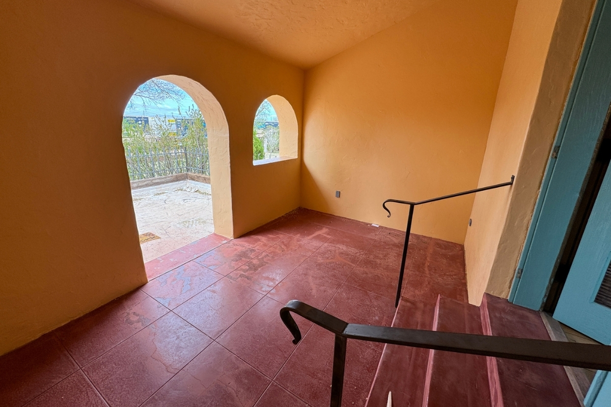 Image of Guestroom of La Posada, 1930, a Member of Historic Hotels of America in Winslow, Arizona.