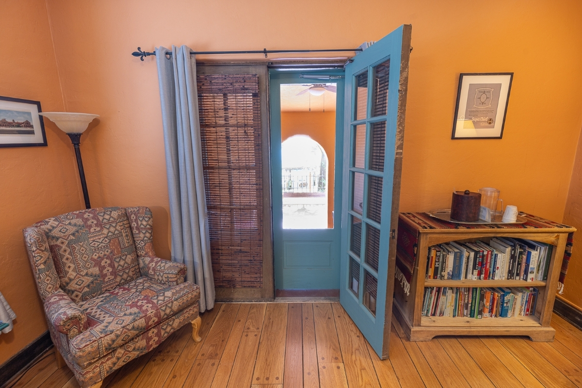 Image of Guestroom of La Posada, 1930, a Member of Historic Hotels of America in Winslow, Arizona.