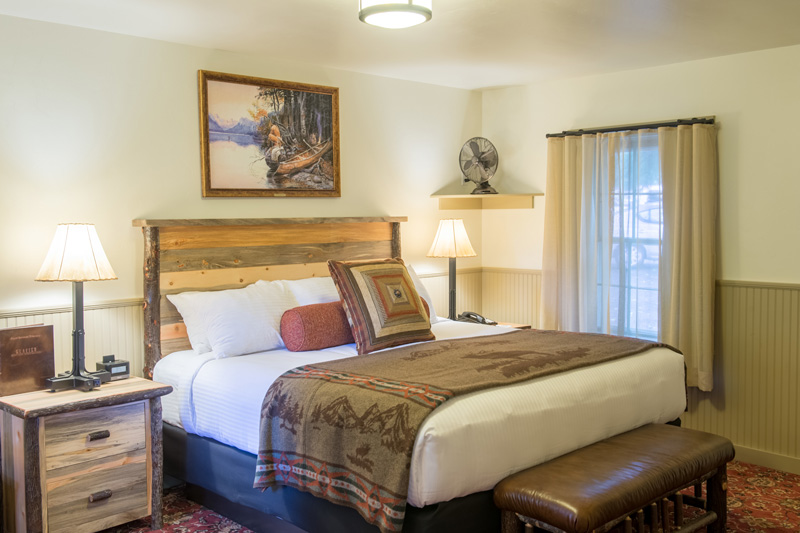 image of deluxe large cabin room lake mcdonald lodge glacier national park montana_high